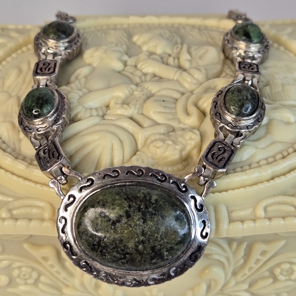 Rare OOAK Vintage Sterling Silver 925 Thailand Chrysoprase Necklace Artisan 43g - Picture 5 of 14